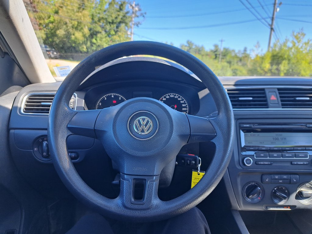 2013 Volkswagen Jetta Sedan Trendline in Hebbville, Nova Scotia - 10 - w1024h768px