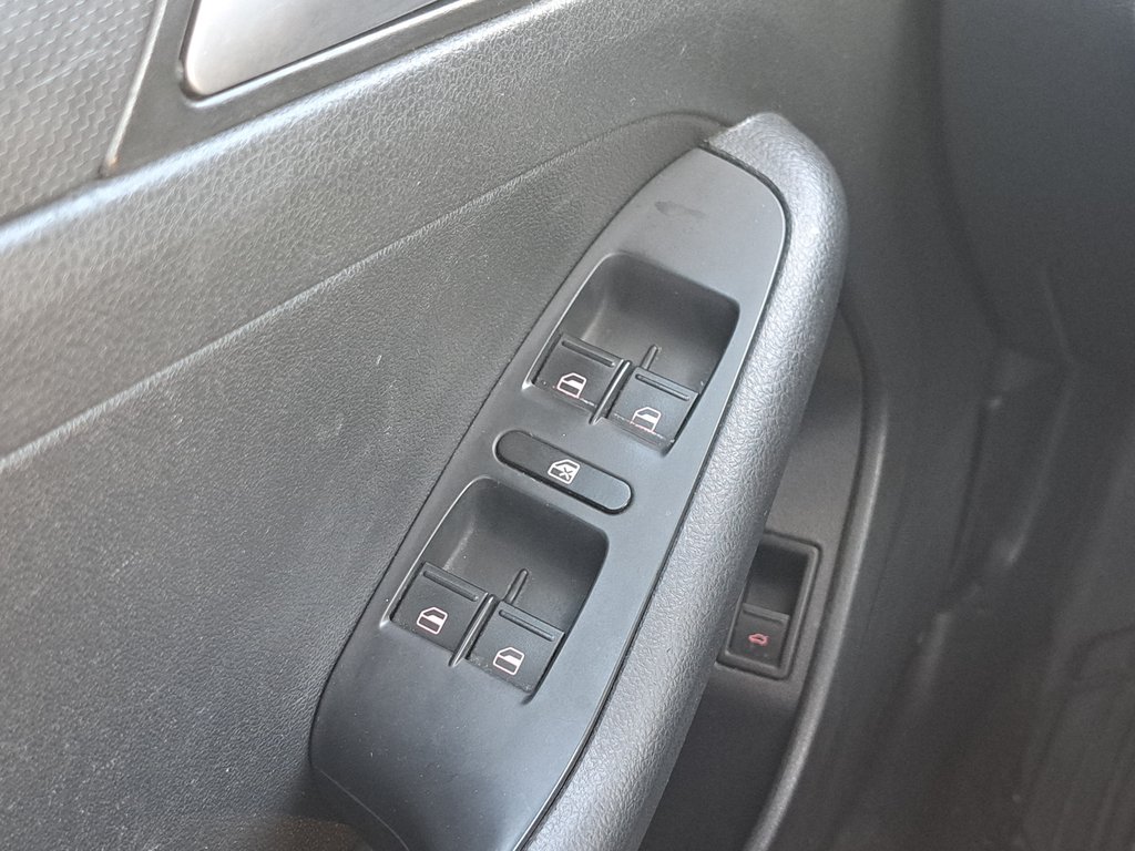 2014 Volkswagen Jetta Sedan Trendline+ in Hebbville, Nova Scotia - 11 - w1024h768px