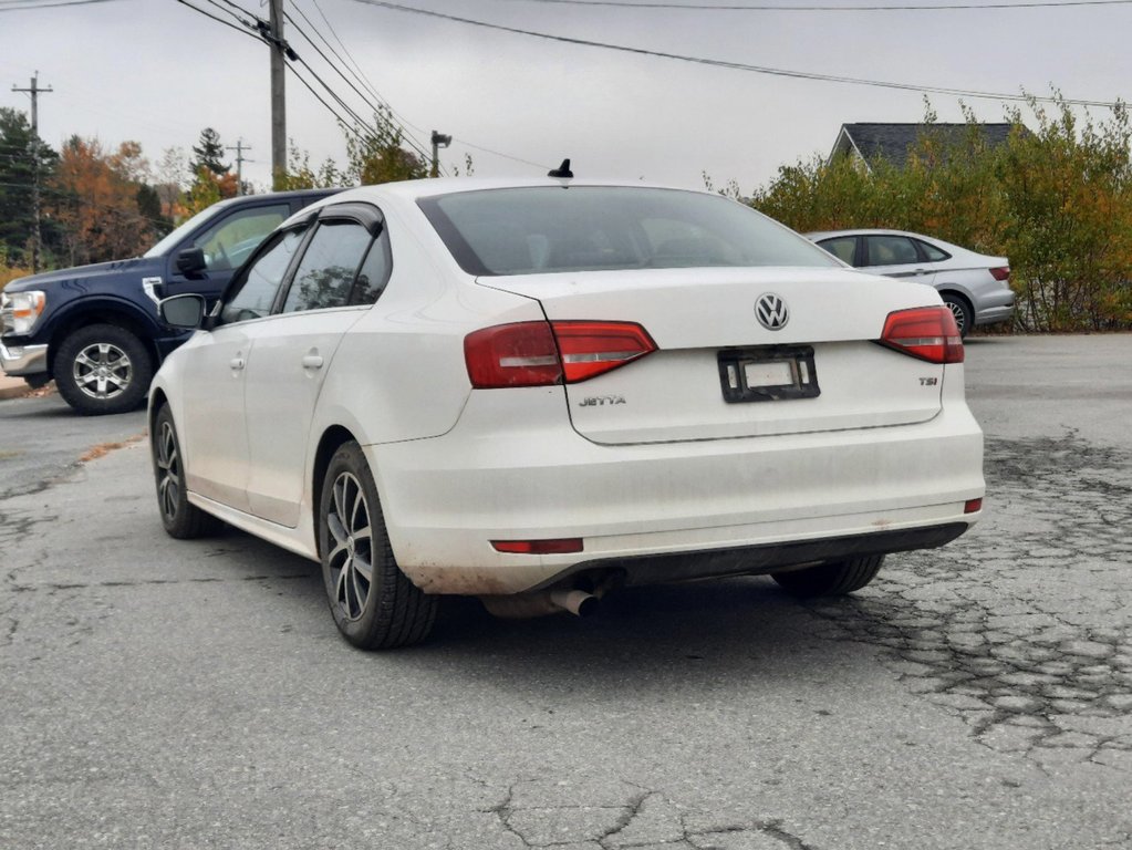 2015  Jetta Sedan Trendline+ in Hebbville, Nova Scotia - 6 - w1024h768px