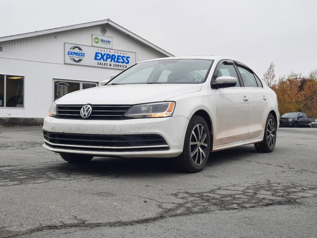 2015  Jetta Sedan Trendline+ in Hebbville, Nova Scotia - 1 - w1024h768px