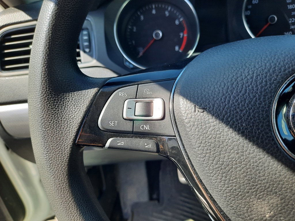 2015 Volkswagen Jetta Sedan Trendline+ in Hebbville, Nova Scotia - 11 - w1024h768px