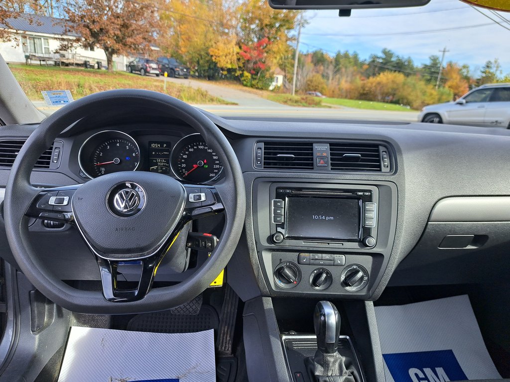 2015 Volkswagen Jetta Sedan Trendline in Hebbville, Nova Scotia - 25 - w1024h768px