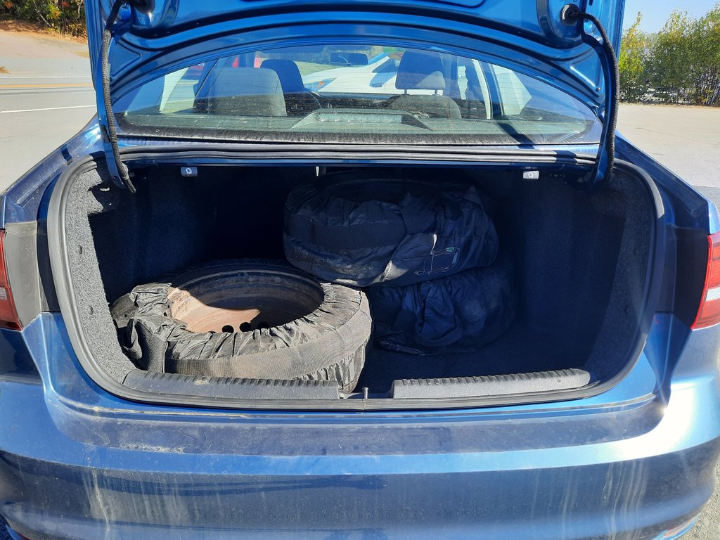 2017 Volkswagen Jetta Sedan Trendline+ in Hebbville, Nova Scotia - 9 - w1024h768px