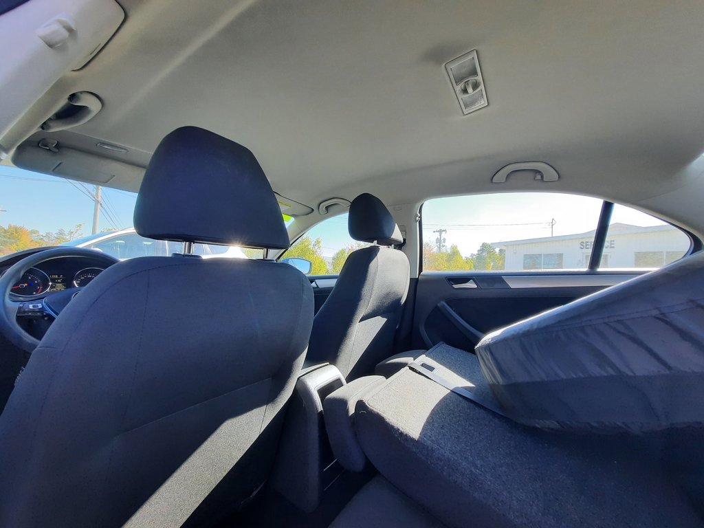 2017 Volkswagen Jetta Sedan Trendline+ in Hebbville, Nova Scotia - 27 - w1024h768px