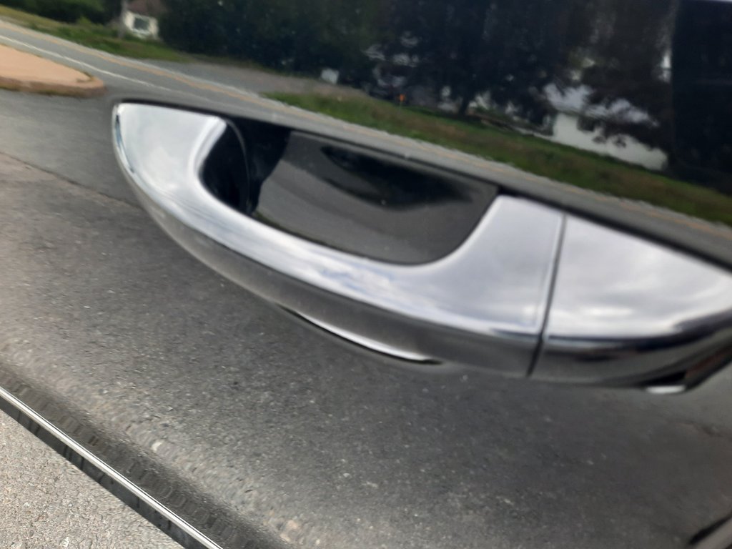 2013 Volkswagen Passat Highline in Hebbville, Nova Scotia - 9 - w1024h768px