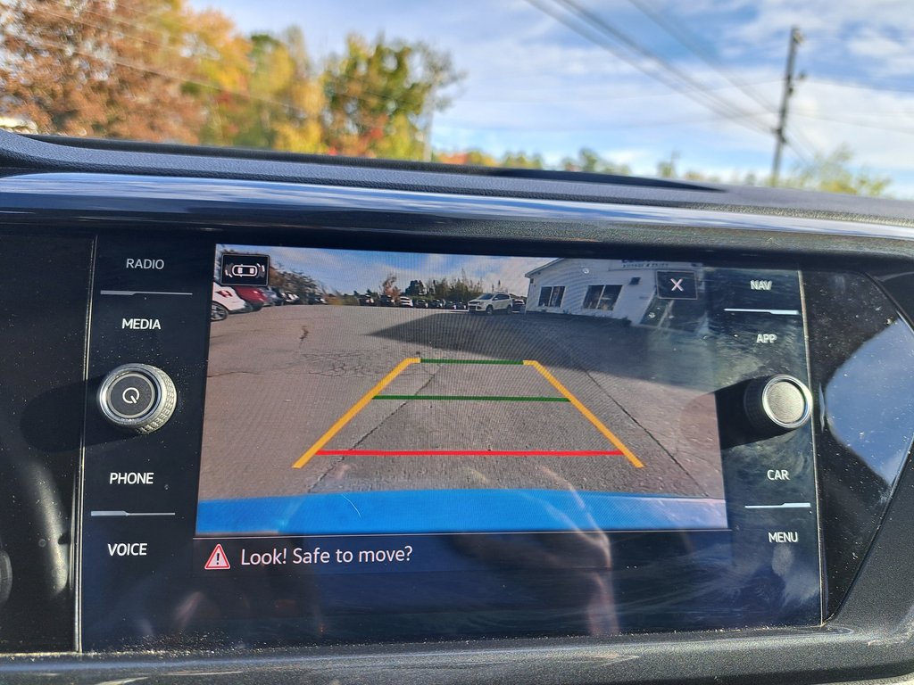 2022 Volkswagen Taos Highline in Hebbville, Nova Scotia - 19 - w1024h768px