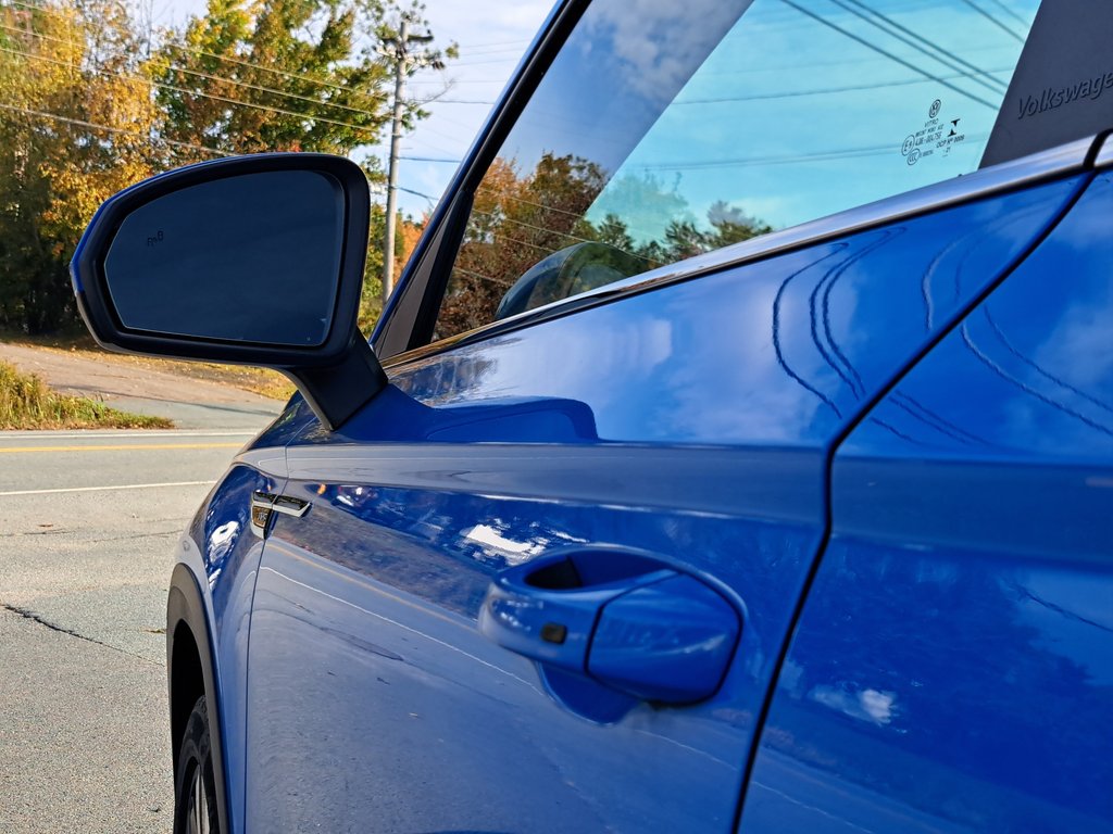2022 Volkswagen Taos Highline in Hebbville, Nova Scotia - 10 - w1024h768px