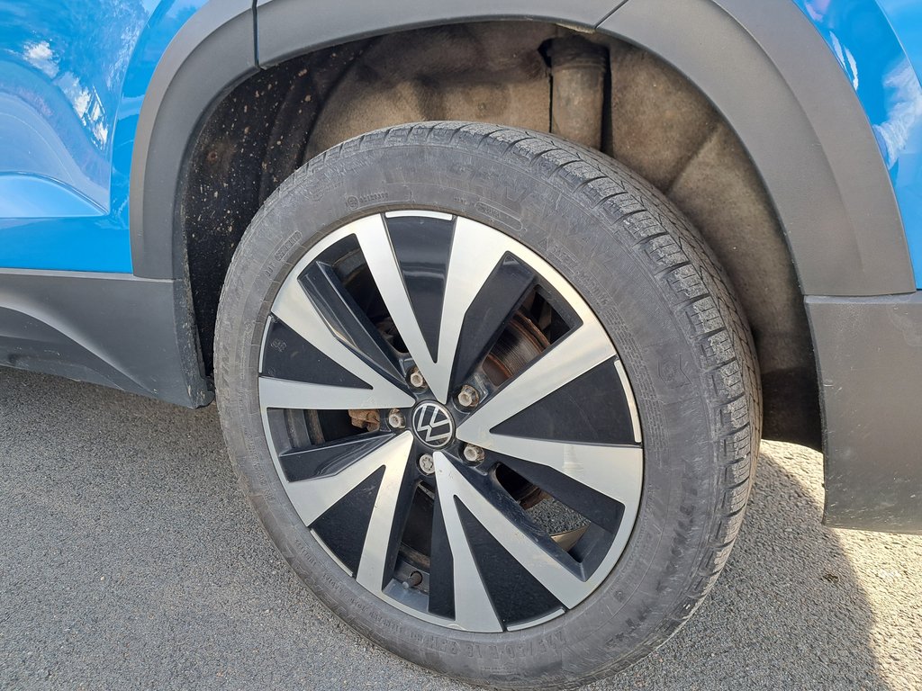 2022 Volkswagen Taos Highline in Hebbville, Nova Scotia - 11 - w1024h768px