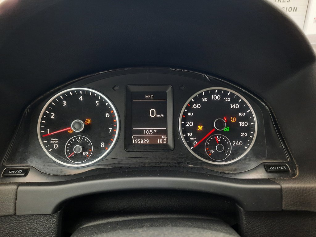 2016 Volkswagen Tiguan Special Edition in Hebbville, Nova Scotia - 14 - w1024h768px