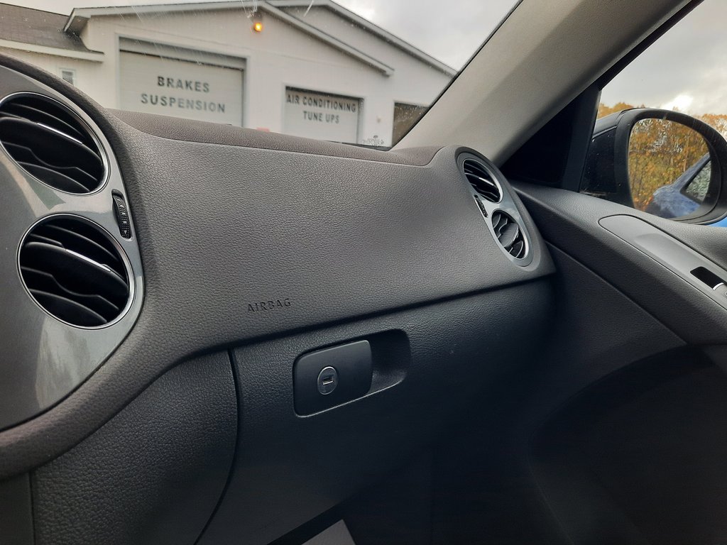 2016 Volkswagen Tiguan Special Edition in Hebbville, Nova Scotia - 19 - w1024h768px