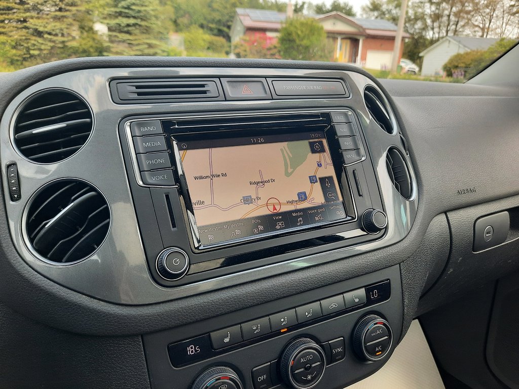 2017 Volkswagen Tiguan Highline in Hebbville, Nova Scotia - 14 - w1024h768px