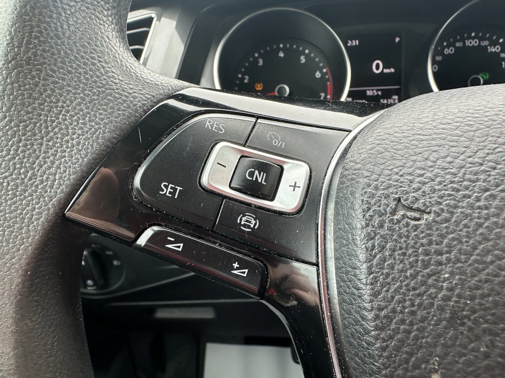 2019 Volkswagen Tiguan Trendline in Hebbville, Nova Scotia - 13 - w1024h768px