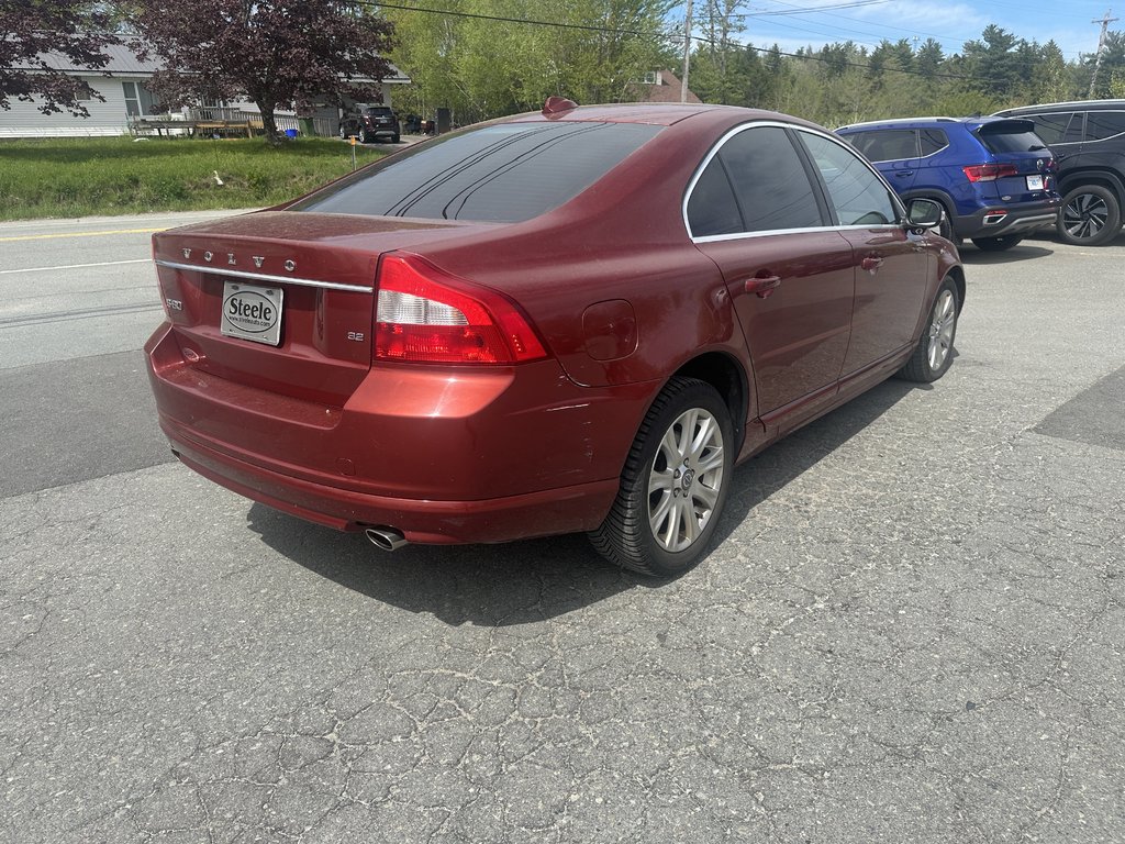 2011 Volvo S80 BASE in Hebbville, Nova Scotia - 7 - w1024h768px
