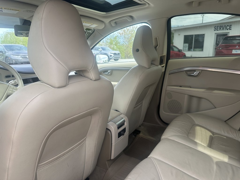 2011 Volvo S80 BASE in Hebbville, Nova Scotia - 22 - w1024h768px