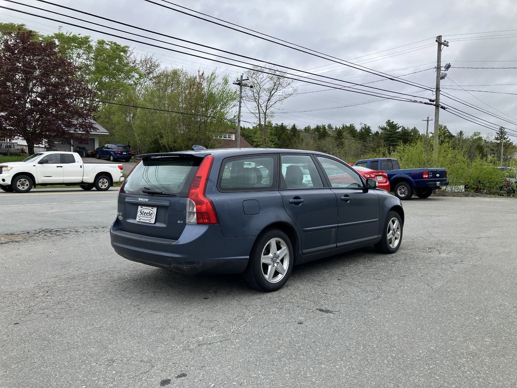 2008 Volvo V50 in Hebbville, Nova Scotia - 6 - w1024h768px