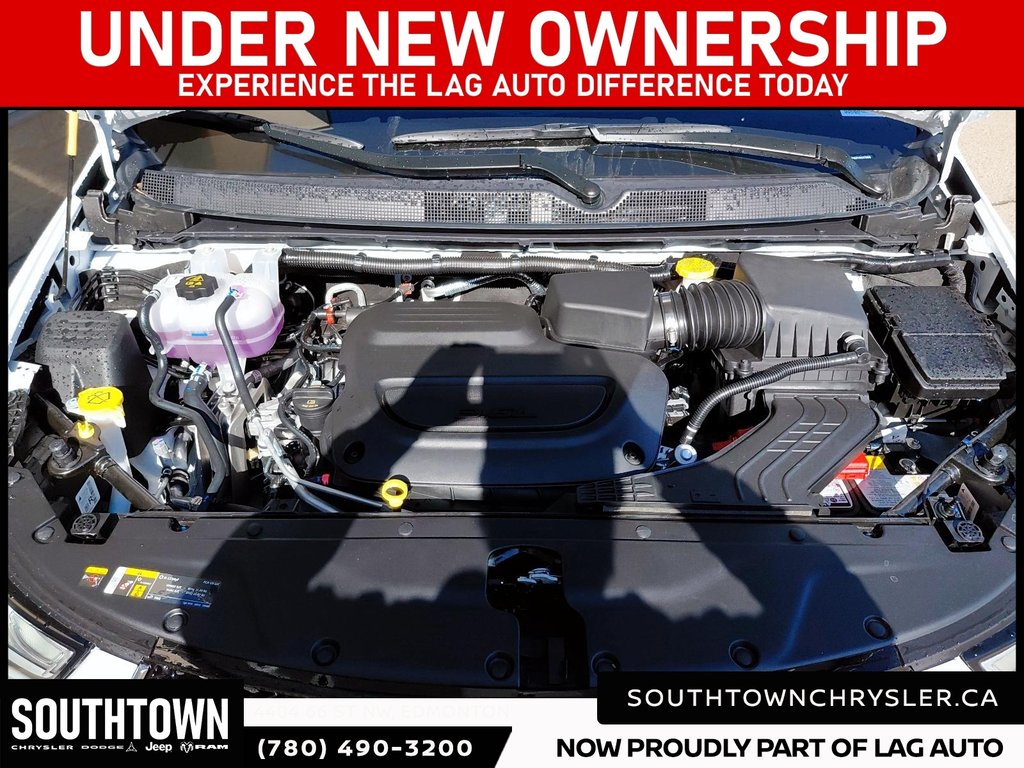 2026 Chrysler Pacifica PINNACLE-7