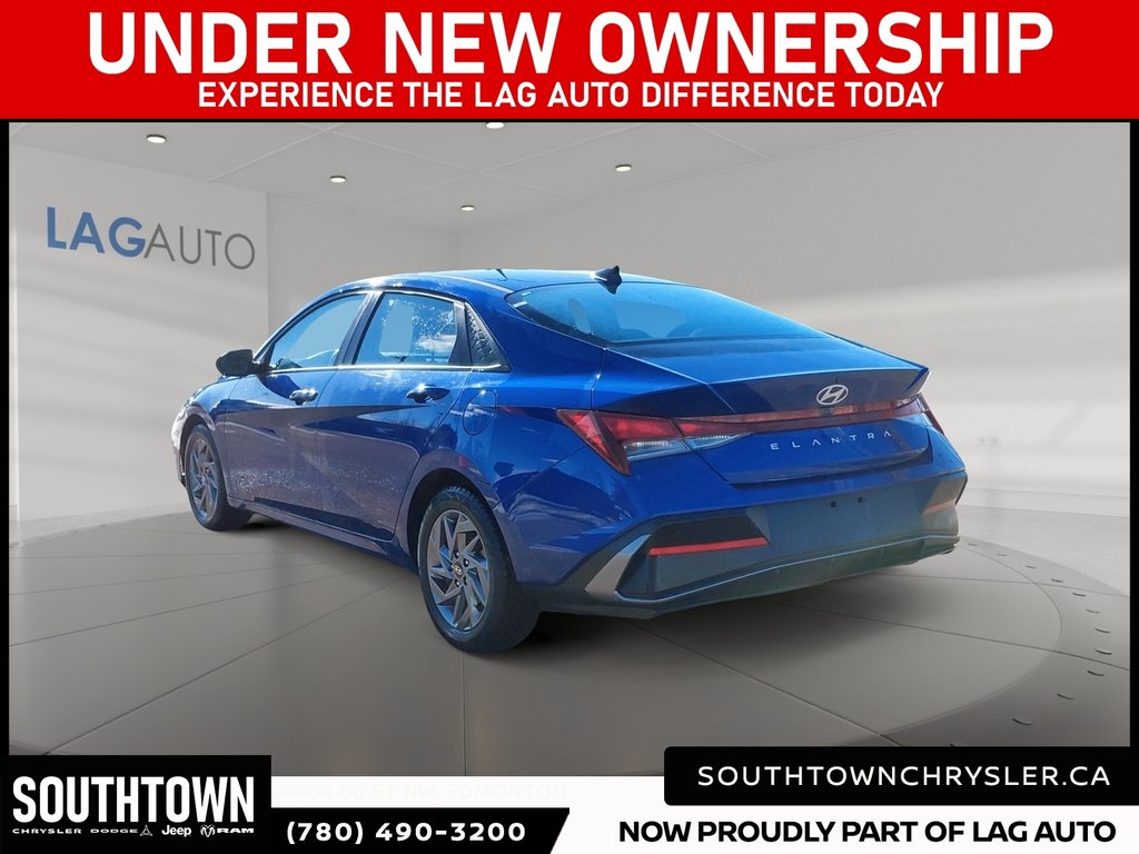 2024 Hyundai Elantra Preferred-3