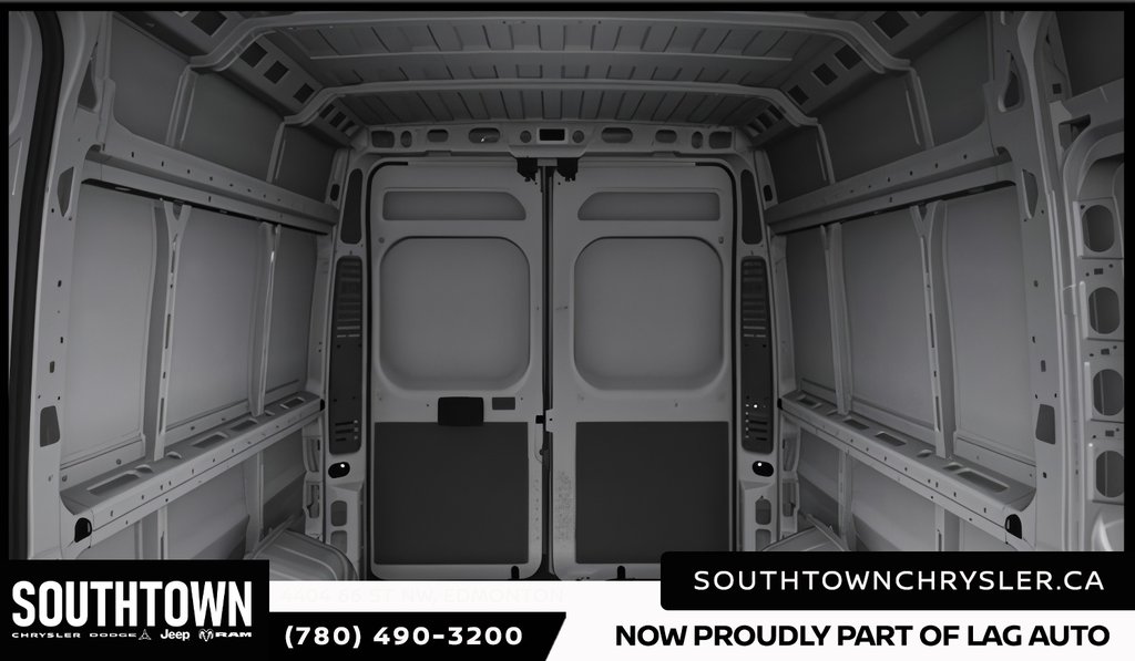 2025 Ram Promaster Cargo Van 2500 SLT+-4