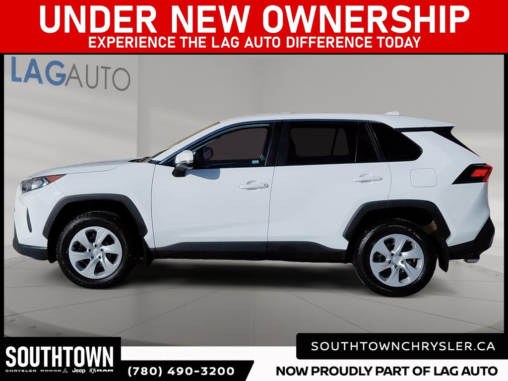 2024 Toyota RAV4 LE-4