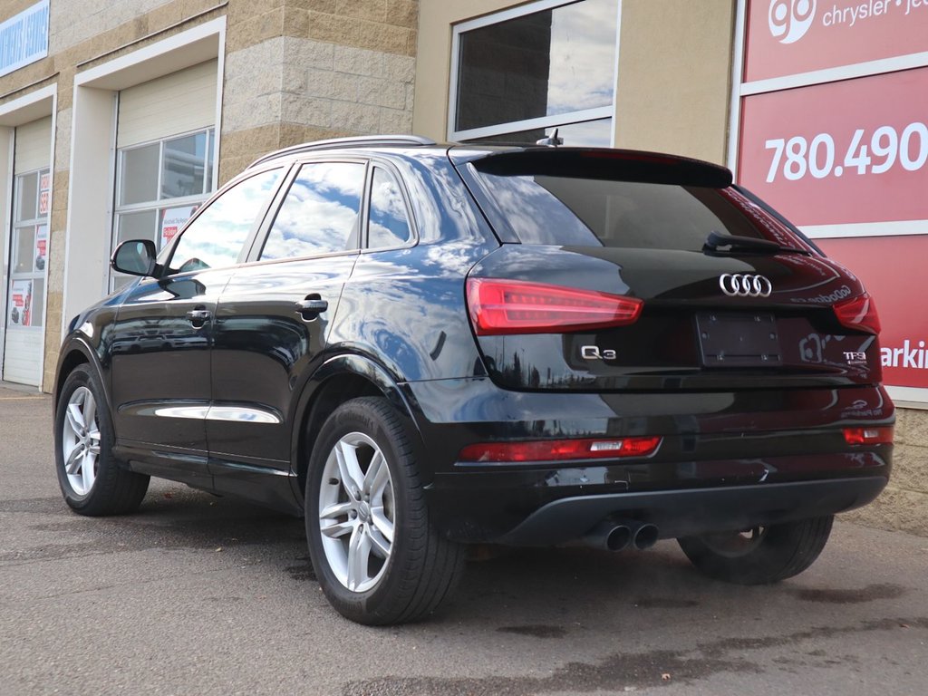 2017 Audi Q3 KOMFORT IN BLACK EQUIPPED WITH A 2.0L TURBO I4 , QUATTRO AWD , 6SPD AUTO , LEATHER HEATED SEATS , PREMIUM AUDIO , BACKUP CAM , D-7