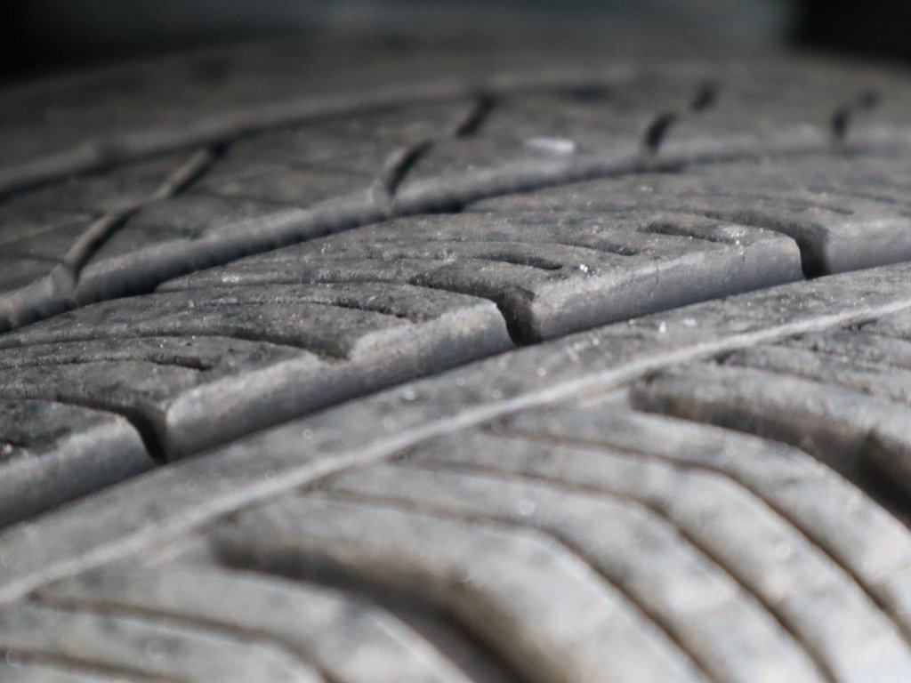 2017 Audi Q3 KOMFORT IN BLACK EQUIPPED WITH A 2.0L TURBO I4 , QUATTRO AWD , 6SPD AUTO , LEATHER HEATED SEATS , PREMIUM AUDIO , BACKUP CAM , D-5