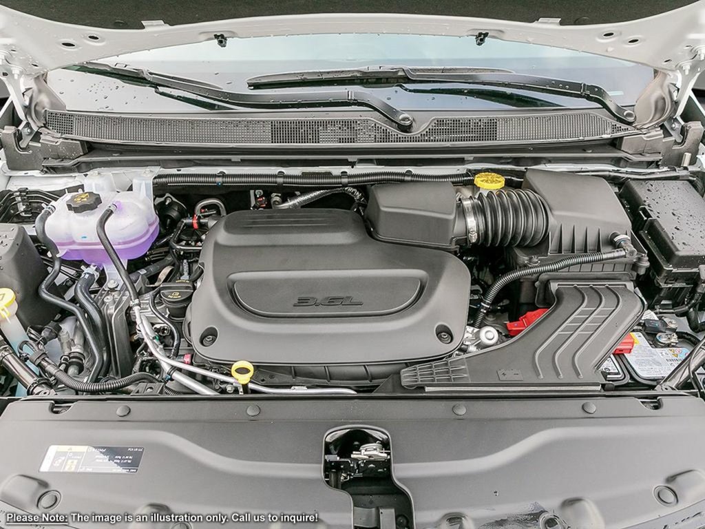 2024 Chrysler Grand Caravan SXT IN BRIGHT WHITE EQUIPPED WITH A 3.6L V6 , FWD , 9SPD AUTO , 2ND ROW STOW N GO , HEATED SEATS + SW , PWR LIFTGATE , DUAL PWR-5