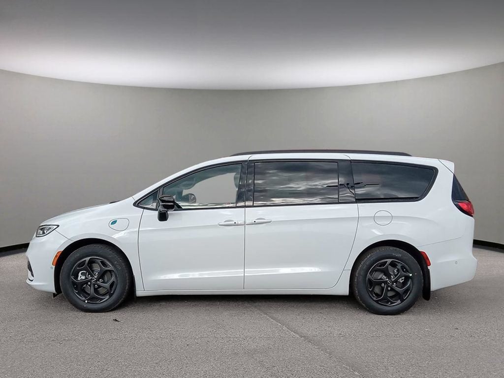 2024 Chrysler Pacifica Hybrid PREMIUM S IN BRIGHT WHITE EQUIPPED WITH A 3.6L HYBRID V6 , FWD , EFLITE CVT AUTO , NAPPA LEATHER HEATED SEATS + SW , S APPEARANC-2