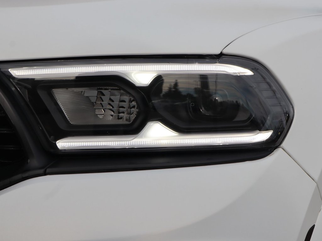 2022 Dodge Durango SRT 392 IN DB BLACK EQUIPPED WITH A 6.4L HEMI SRT V8 , AWD , 8SPD TF AUTO , 19 SPEAKER HK AUDIO , SUNROOF , 2ND ROW CONSOLE , BR-3