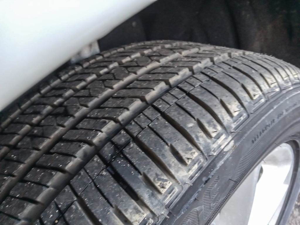 2024 Dodge Durango GT IN WHITE KNUCKLE EQUIPPED WITH A 3.6L V6 , AWD , 8SPD AUTO , LED LIGHTS , BACKUP CAM , PARK SENSE REAR , BSM/RCPD , REMOTE ST-6