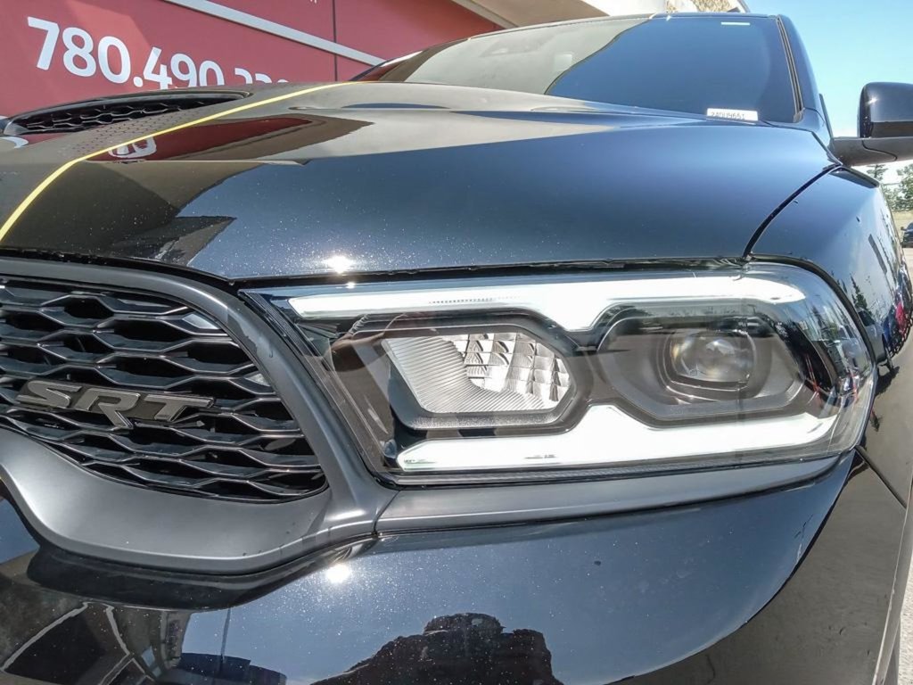 2024 Dodge Durango SRT 392 ALCHEMI IN DB BLACK EQUIPPED WITH A 6.4L SRT V8 , AWD , 8SPD AUTO , 19 SPEAKER HK AUDIO , ADV CRUISE W/LKA , SUNROOF , 2-7