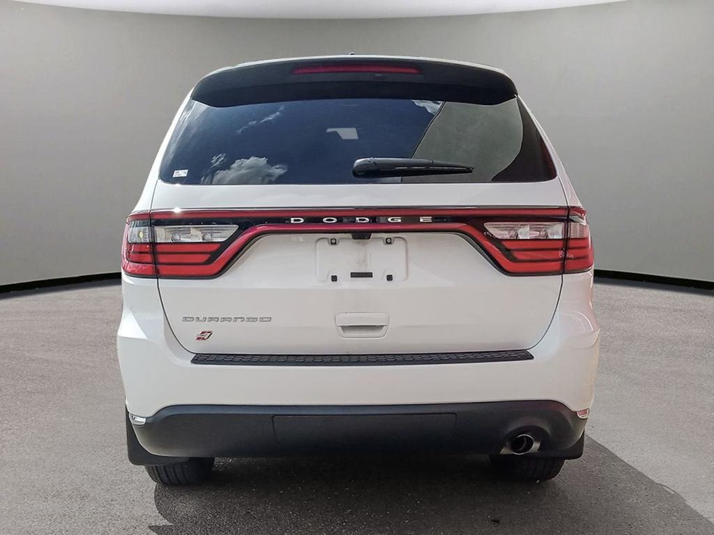 2024 Dodge Durango SXT IN WHITE KNUCKLE EQUIPPED WITH A 3.6L V6 , AWD , 8SPD AUTO , 3RD ROW SEATING GROUP , HEATED SEATS + SW , BACKUP CAM , BSM/RC-4