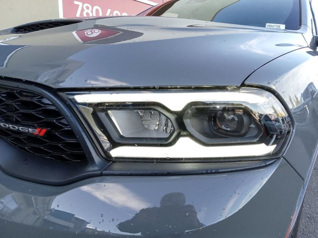 2025 Dodge Durango GT+ IN DESTROYER GREY EQUIPPED WITH A 3.6L V6 , AWD , 8SPD TF AUTO , BLACKTOP PCKG , 20INCH RIMS , PERF HOOD , BSM/RCPD , PWR SE-7