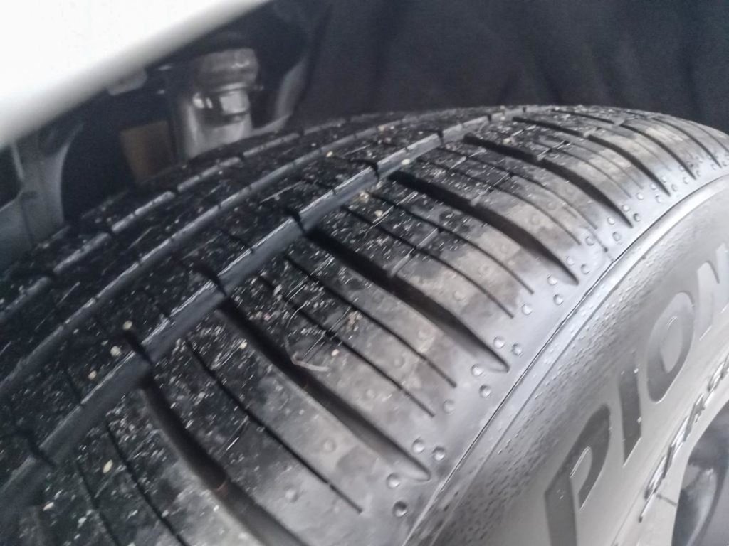 2025 Dodge Durango SRT HELLCAT SILVER BULLET IN TRIPLE NICKEL EQUIPPED WITH A 6.2L SUPERCHARGED SRT V8 , AWD , 8SPD AUTO , NAPPA LEATHER HIGH PERF-6