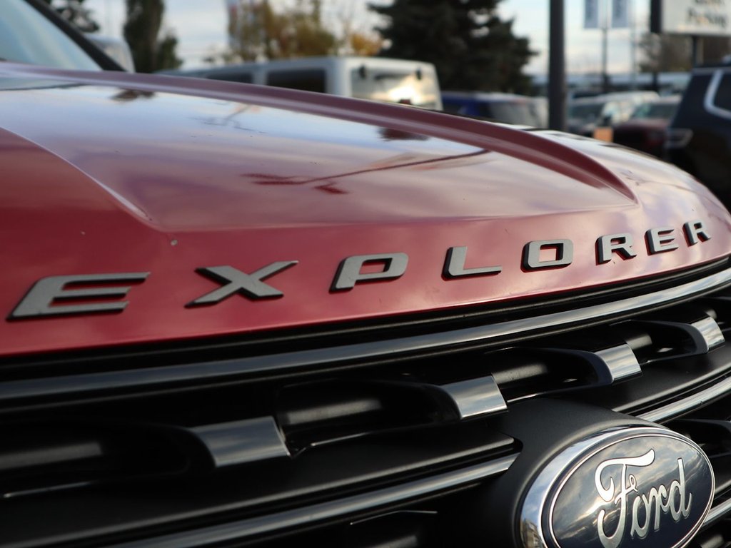 2016 Ford Explorer SPORT IN RED EQUIPPED WITH A 3.5L TURBO V6 , 4X4 , 6SPD AUTO , LEATHER HEATED/VENTED SEATS , DUAL EXHAUST , SUNROOF , BACKUP CAM-3