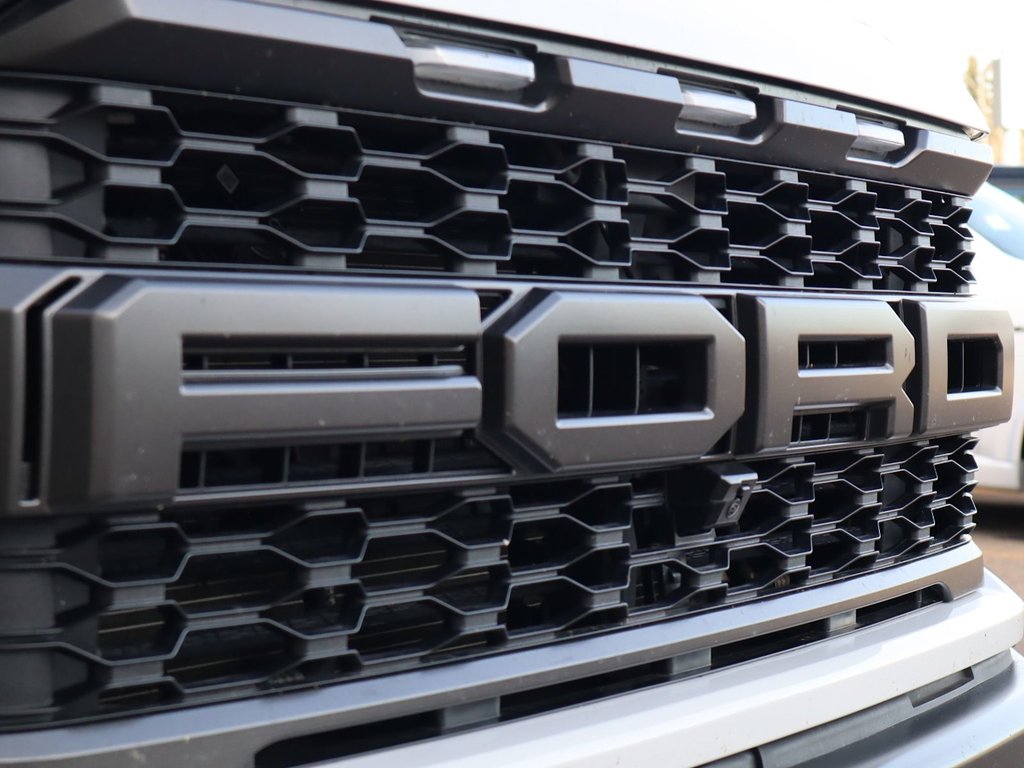 2022 Ford F-150 RAPTOR IN WHITE EQUIPPED WITH A HIGH OUTPUT 3.5L TURBO V6 , 4X4 , 10SPD AUTO , LEATHER HEATED/VENTED BUCKET SEATS , PREMIUM AUDI-2