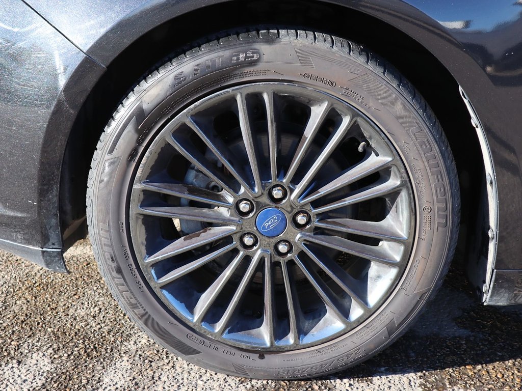 2014 Ford Fusion SE IN BLACK EQUIPPED WITH A 2.0L ECOBOOST I4 , AWD , 6SPD AUTO , LEATHER HEATED SEATS , BLUETOOTH , SW CONTROLS , SUNROOF , 18IN-4