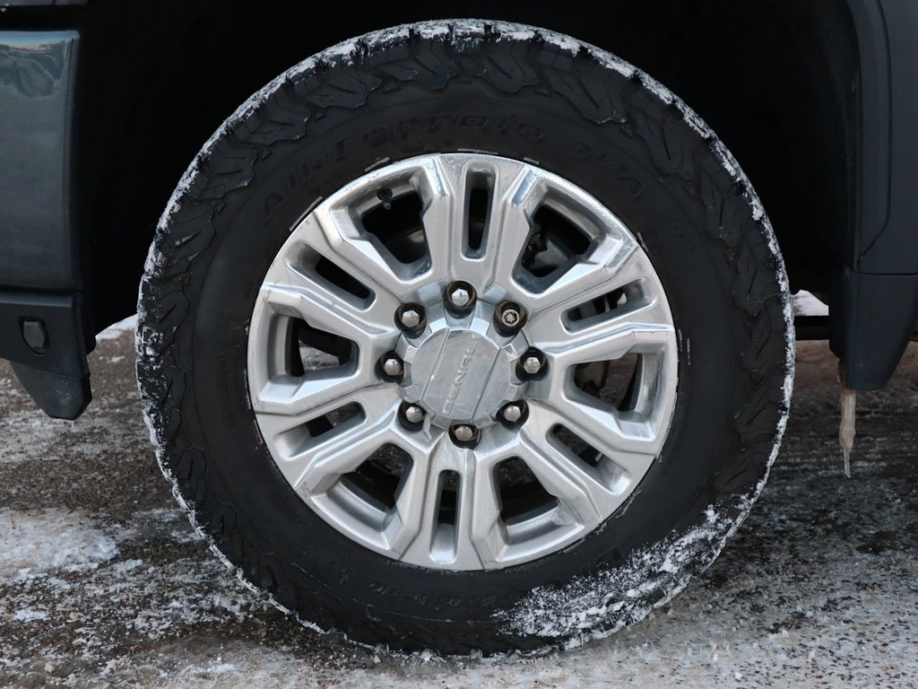 2020 GMC Sierra 2500HD DENALI HD IN GREY EQUIPPED WITH A DURAMAX 6.6L TURBO DIESEL V8 , 4X4 , ALLISON AUTO , LEATHER HEATED/VENTED SEATS , BOSE PREMIUM-4