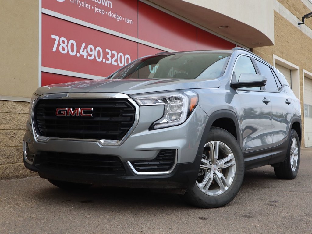 2023 GMC Terrain SLE IN GREY EQUIPPED WITH A 1.5L TURBO I4 , AWD , 9SPD AUTO , PWR LIFTGATE , ALLOY RIMS , PWR DRIVER SEAT , PWR LOCKS/WINDOWS ,-0