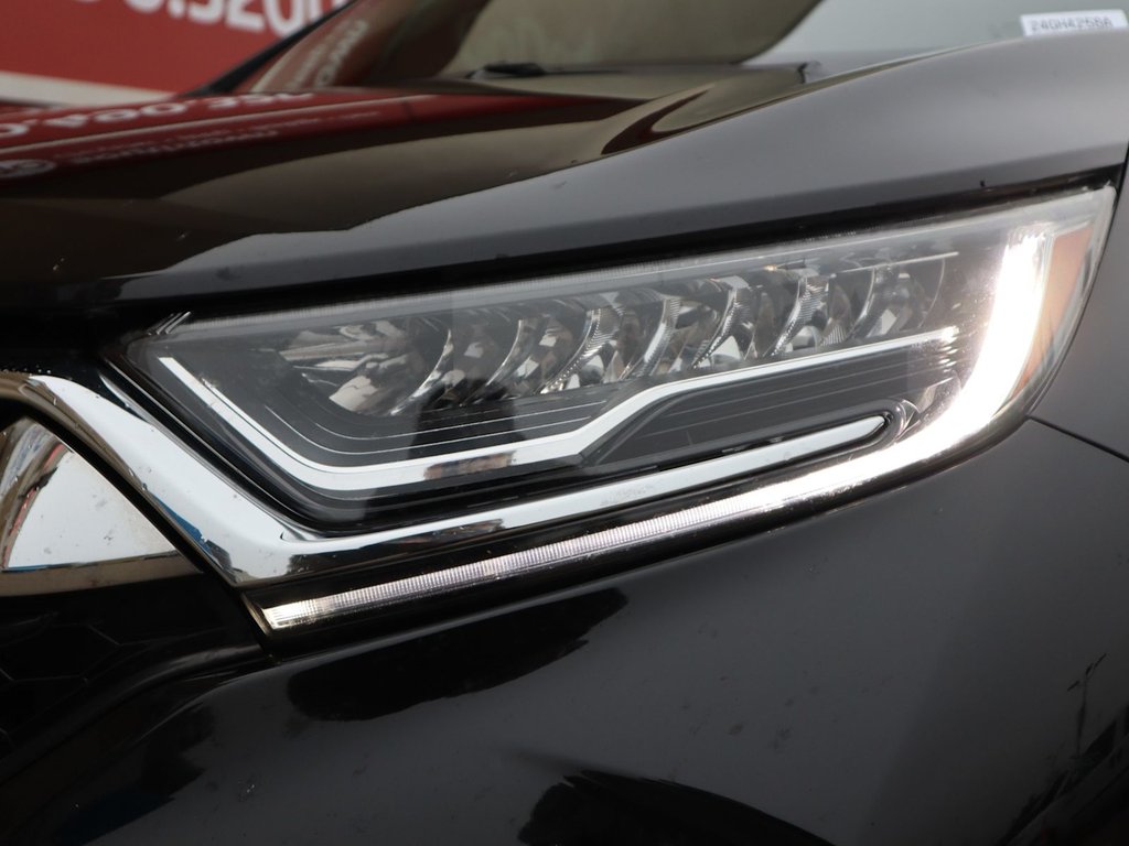 2018 Honda CR-V TOURING IN BLACK EQUIPPED WITH A 1.5L TURBO I4 , AWD , CVW AUTO , LEATHER HEATED SEATS , PREMIUM AUDIO , BACKUP CAM , DUAL ZONE-3