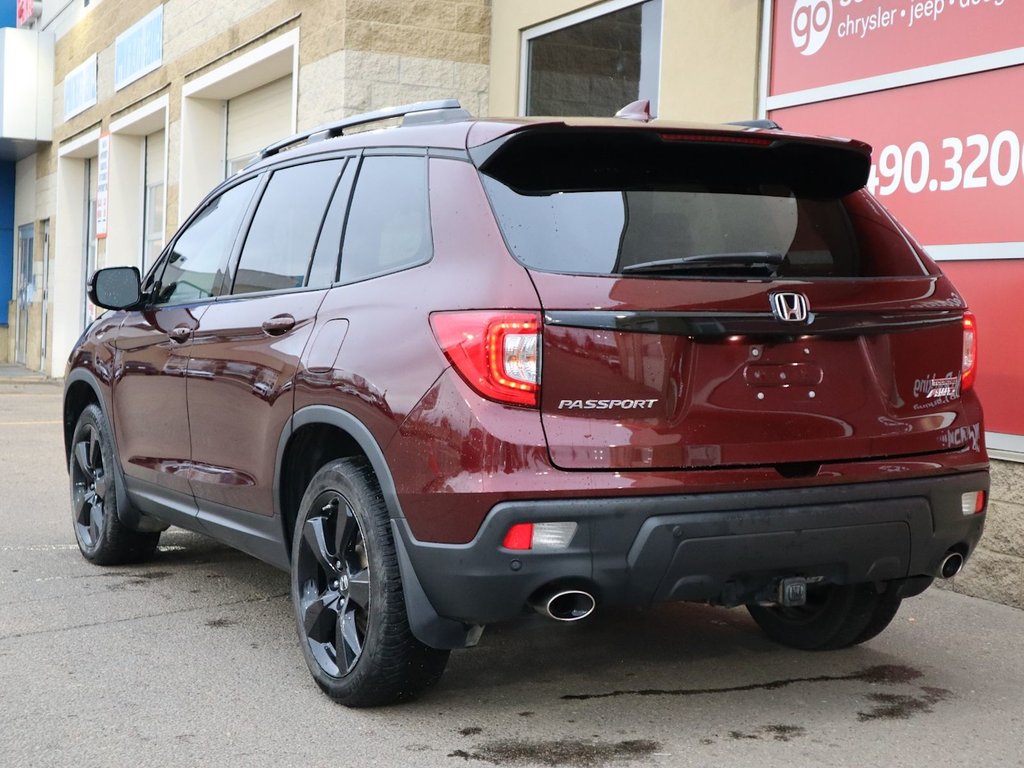 2020 Honda Passport TOURING IN RED EQUIPPED WITH A 3.5L V6 , AWD , 9SPD AUTO , LEATHER HEATED/VENTED BUCKET SEATS , DUAL EXHAUST , NAV , PREMIUM AUD-7
