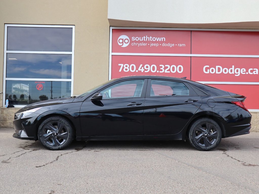 2023 Hyundai Elantra PREFERRED IN BLACK EQUIPPED WITH A 2.0L I4 , FWD , CVT AUTO , CLOTH HEATED SEATS , AC , CRUISE , BACKUP CAM , APPLE CARPLAY/ANDR-6