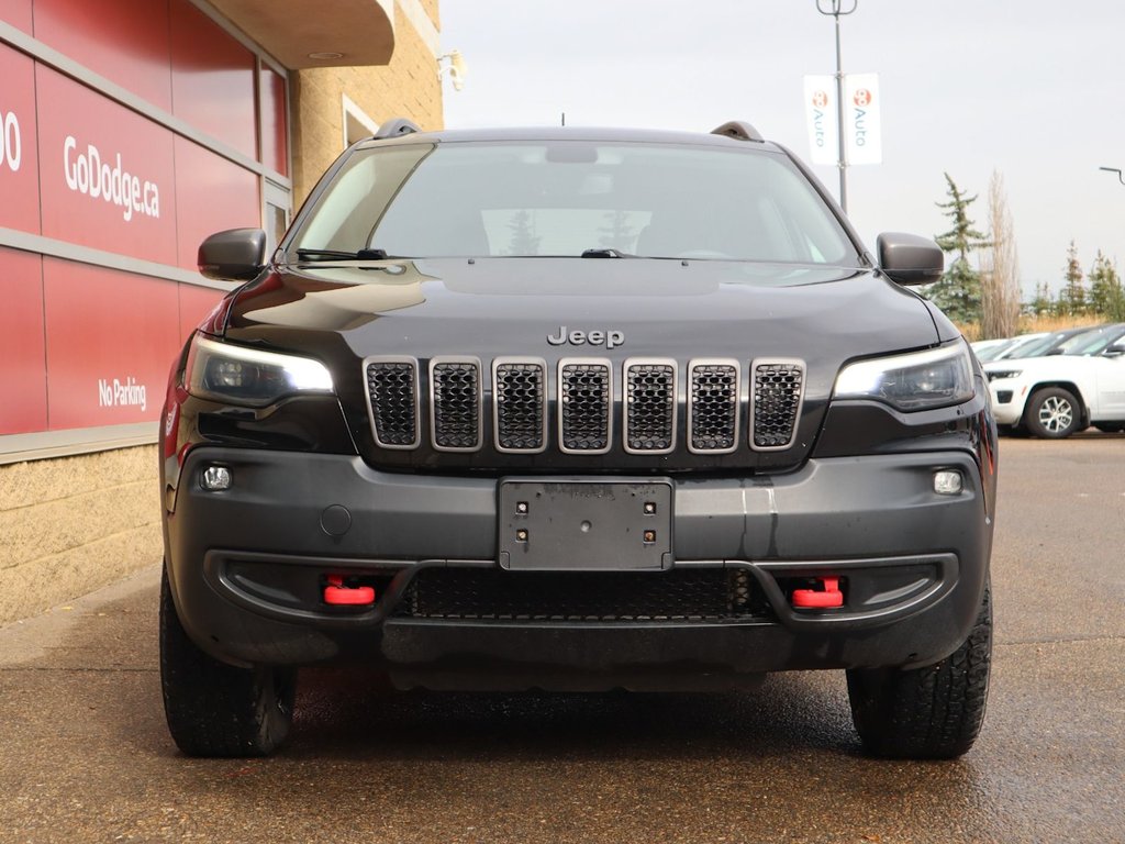 2019 Jeep Cherokee TRAILHAWK IN DIAMOND BLACK EQUIPPED WITH A 3.2L V6 , 4X4 , 9SPD AUTO , 8.4INCH W/NAV , COMFORT & CONVENIENCE GROUP , COLD WEATHE-1