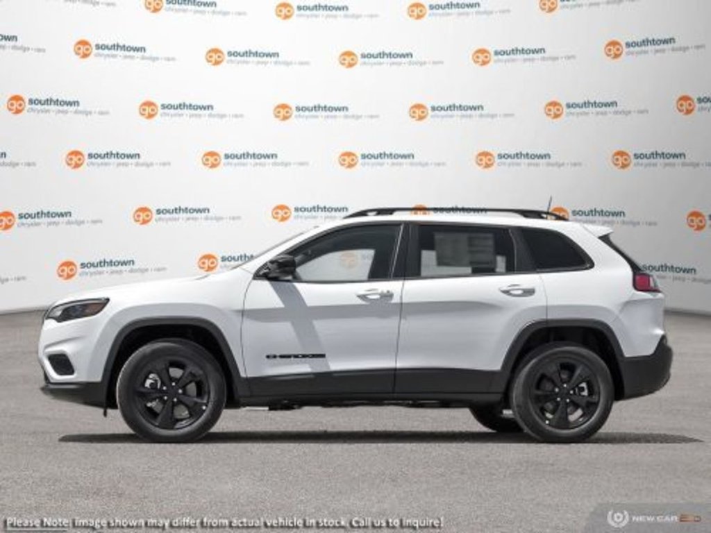 2023 Jeep Cherokee ALTITUDE IN BRIGHT WHITE EQUIPPED WITH A 2.4L MULTI AIR I4 , 9SPD AUTO , 4X4 , ELITE GROUP , LEATHER HEATED/VENTED BUCKET SEATS-2