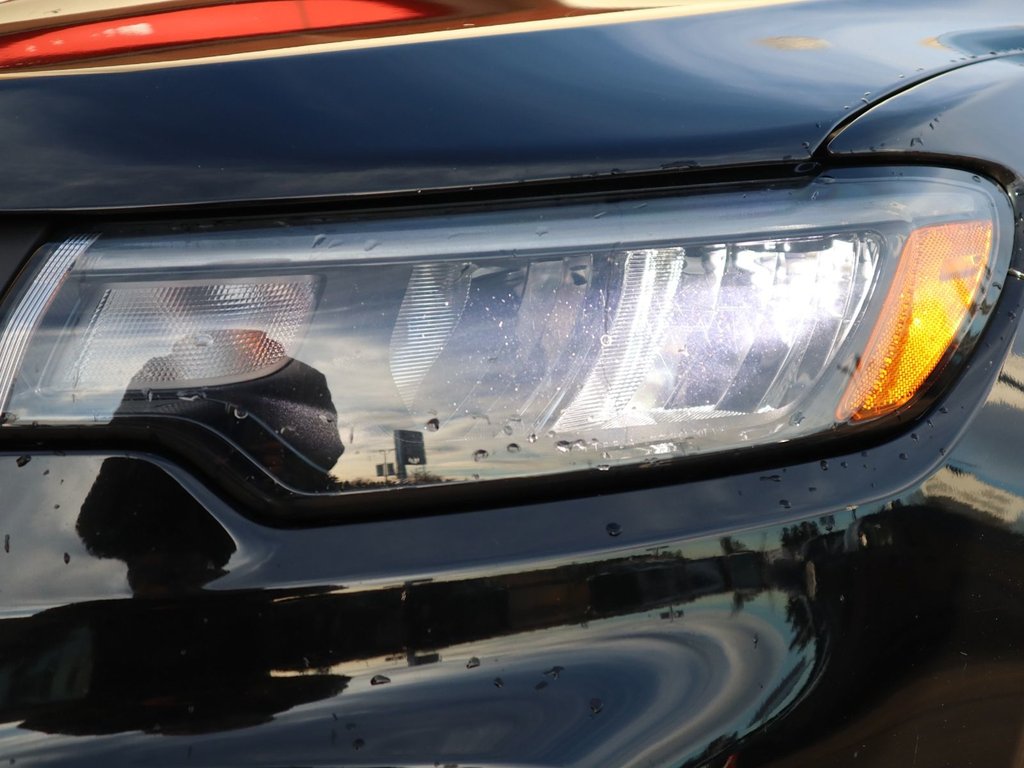 2023 Jeep Compass NORTH IN DIAMOND BLACK EQUIPPED WITH A 2.0L TURBO I4 , 4X4 , 8SPD AUTO , CONVENIENCE GROUP , NAV , DIGITAL DASH , PWR LIFTGATE ,-3