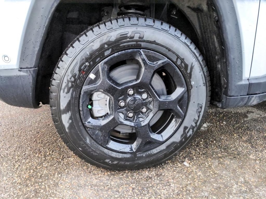 2024 Jeep Compass TRAILHAWK, 2L TURBO I-4, ADAPTIVE CRUISE W/ STOP'N'GO, 360 CAMERA, PANORAMIC SUNROOF, PREMIUM ALPINE SOUND SYSTEM, 10.1 UCONNECT-5