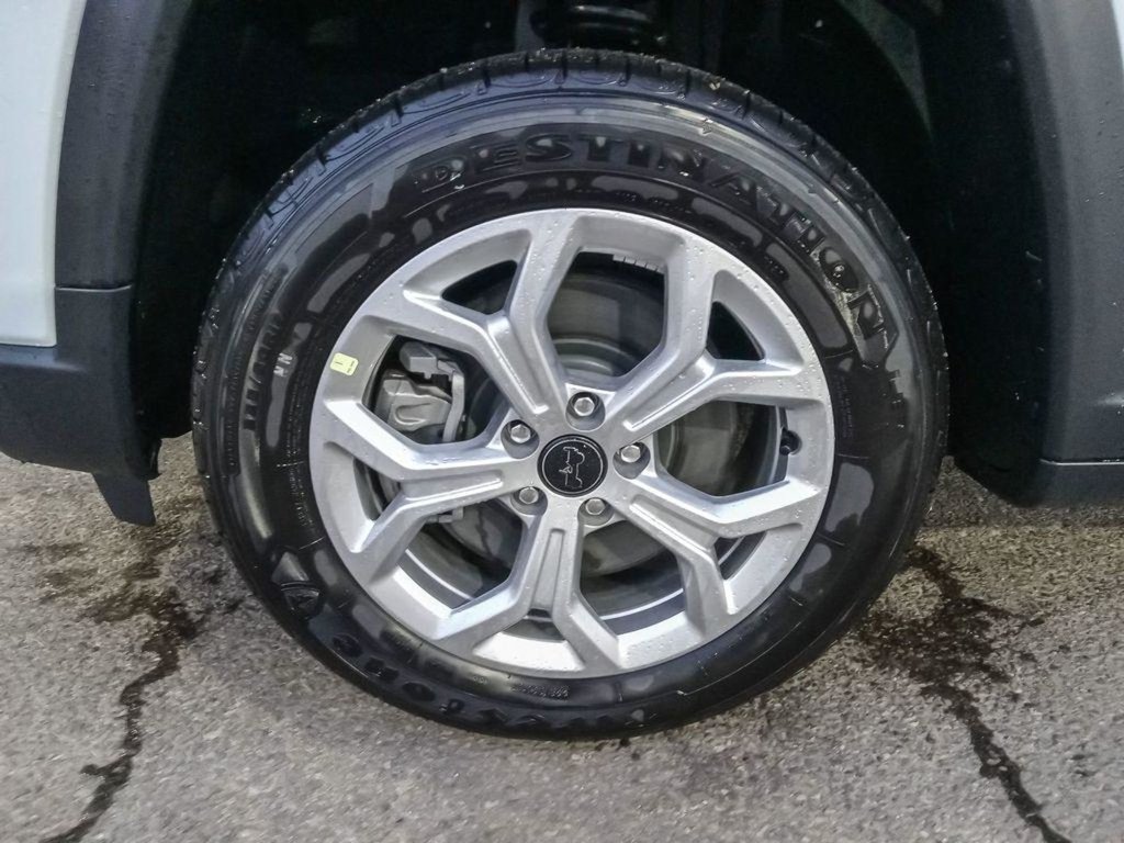 2025 Jeep Compass SPORT IN BRIGHT WHITE EQUIPPED WITH A 2.0L TURBO I4 , 4X4 , 8SPD AUTO , TERRAIN MGMT , FCW , ACTIVE LANE MGMT , BACKUP CAM , AUT-5
