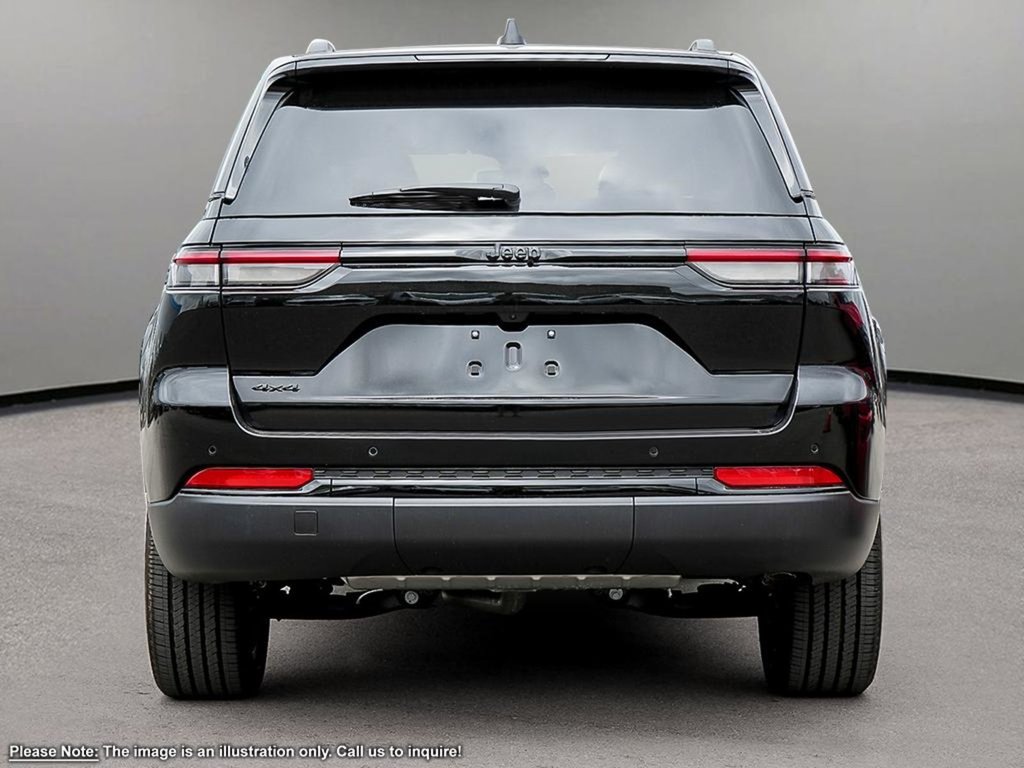 2024 Jeep Grand Cherokee ALTITUDE IN DIAMOND BLACK EQUIPPED WITH A 3.6L V6 , 4X4 , 8SPD TF AUTO , SUNROOF , FINISHING PACKAGE , 20INCH RIMS , REMOTE STAR-4