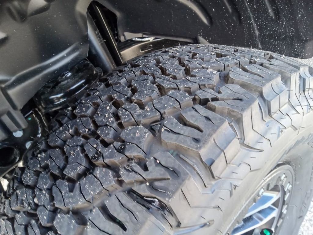 2024 Jeep Wrangler RUBICON X IN TUSCADERO PEARL EQUIPPED WITH A 3.6L V6 , 4X4 , 8SPD TF AUTO , TRAILER TOW/HD ELECTRICAL , RECON PCKG , 12.3INCH TO-6