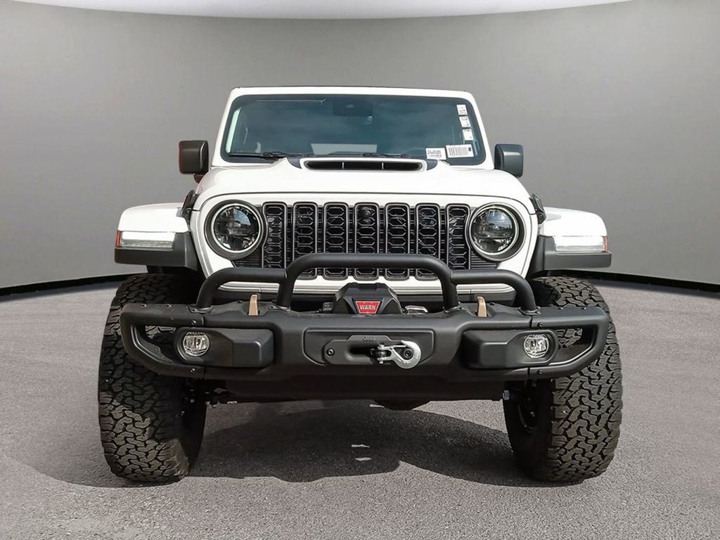 2024 Jeep Wrangler RUBICON 392 FINAL EDITION IN BRIGHT WHITE EQUIPPED WITH A 6.4L SRT V8 , 8SPD TF AUTO , 4X4 , SKY TOP , WINCH , 17INCH BEADLOCK R-1