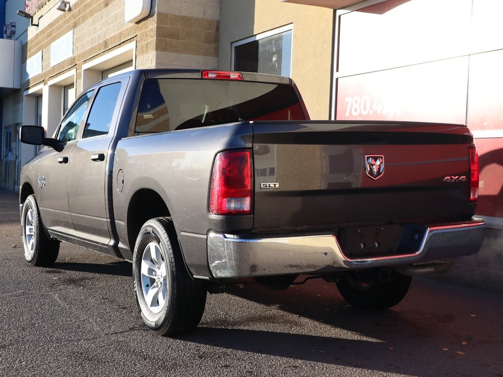 2023 Ram 1500 Classic SLT IN GRANITE METALLIC EQUIPPED WITH A 3.6L V6 , 4X4 , 8SPD AUTO , PROTECTION GROUP , PWR DRIVER SEAT , PREMIUM CLOTH BENCH SEA-7